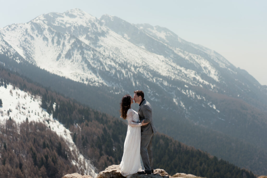 Elopement in Malcesine, Lake Garda